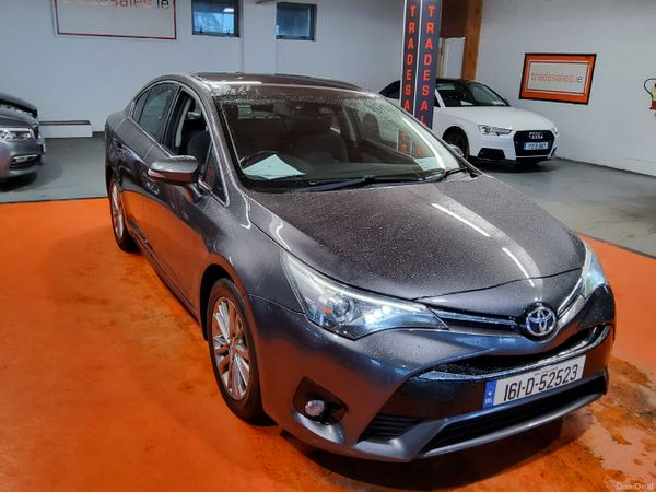 Toyota Avensis Saloon, Diesel, 2016, Grey