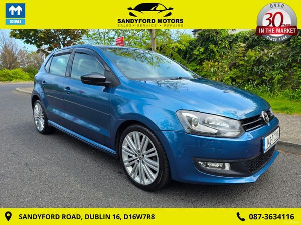 Volkswagen Polo Hatchback, Petrol, 2014, Blue