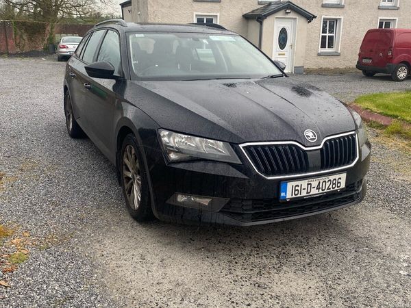 Skoda Superb Estate, Diesel, 2016, Black