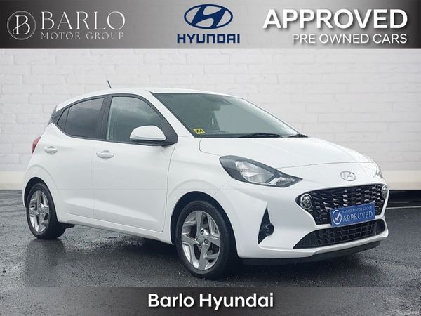 Hyundai i10 Hatchback, Petrol, 2022, White