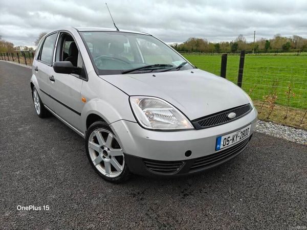 Toyota Corolla Hatchback, Petrol, 2005, Silver