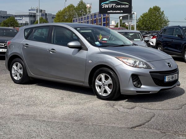 Mazda Mazda3 Hatchback, Diesel, 2013, Grey