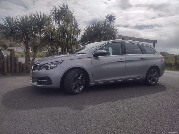 Peugeot 308 Estate, Diesel, 2018, Grey