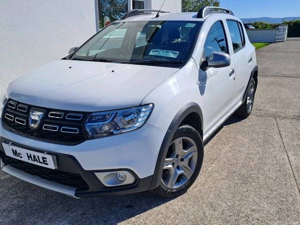 Dacia Sandero Stepway Hatchback, Diesel, 2021, White