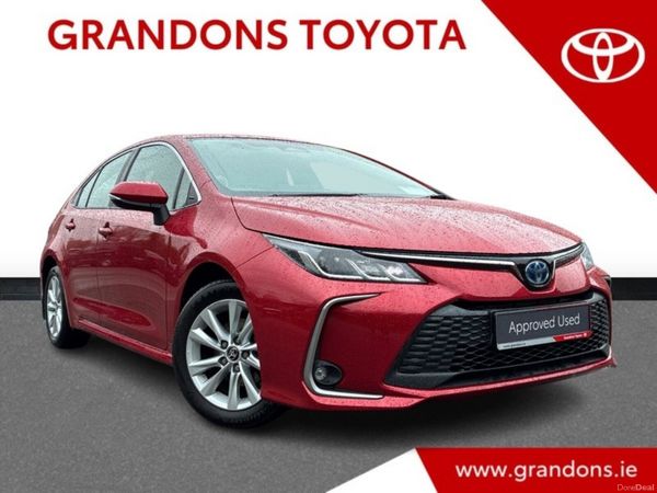 Toyota Corolla Saloon, Petrol Hybrid, 2023, Red