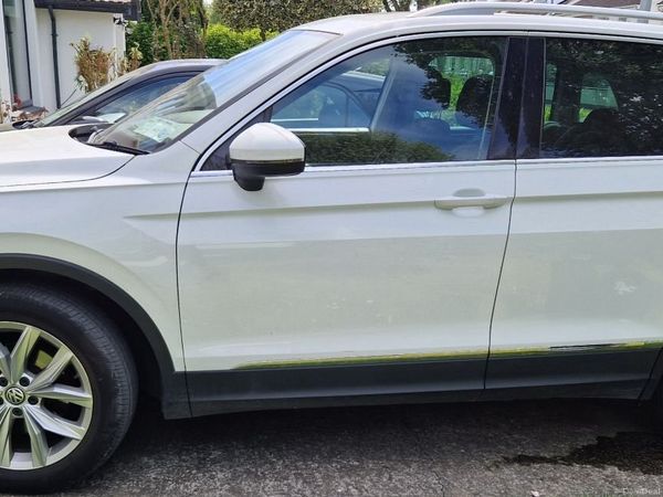 Volkswagen Tiguan SUV, Diesel, 2017, White