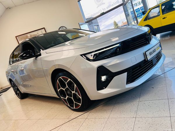 Opel Astra Estate/Jeep, Diesel, 2024, Grey
