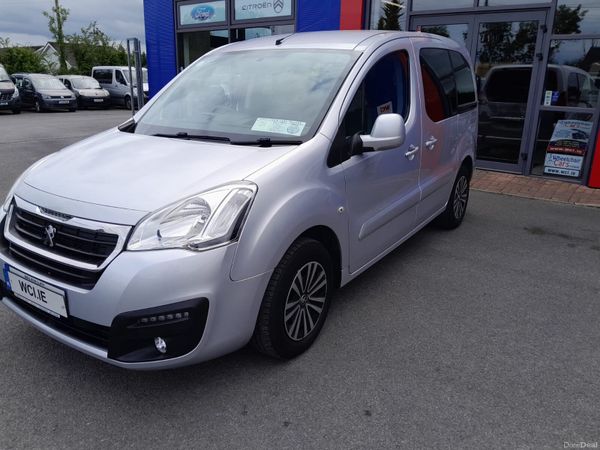 Peugeot Partner Tepee MPV, Diesel, 2017, Silver