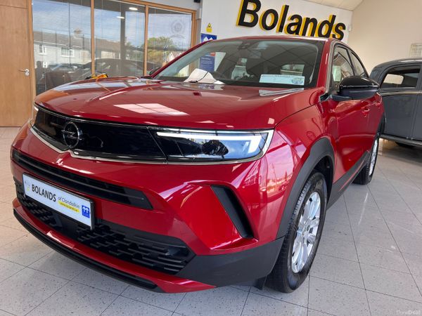 Opel Mokka SUV, Petrol, 2022, Red