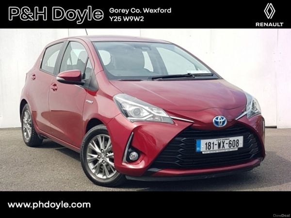 Toyota Yaris MPV, Petrol Hybrid, 2018, Red