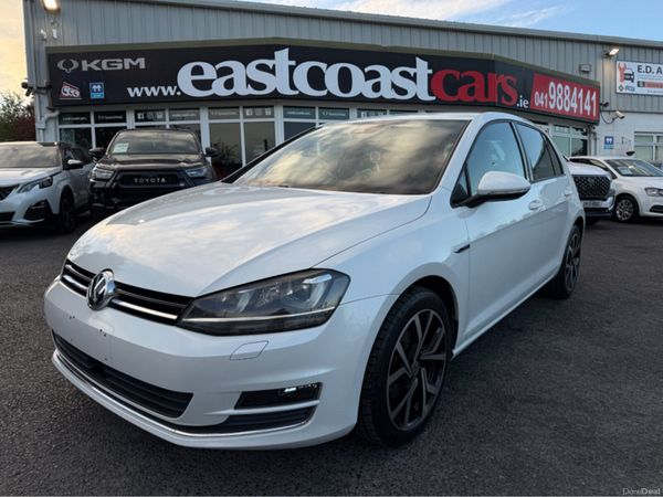 Volkswagen Golf Hatchback, Petrol, 2015, White
