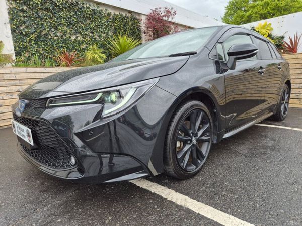 Toyota Corolla Estate, Petrol Hybrid, 2022, Black