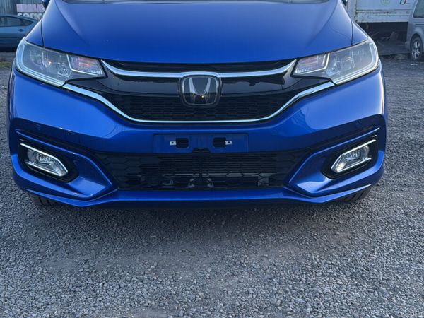Honda Fit Hatchback, Petrol Hybrid, 2017, Blue