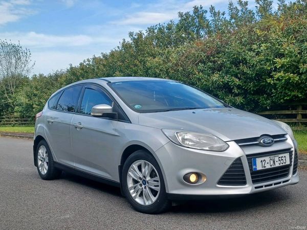 Ford Focus Hatchback, Diesel, 2012, Silver