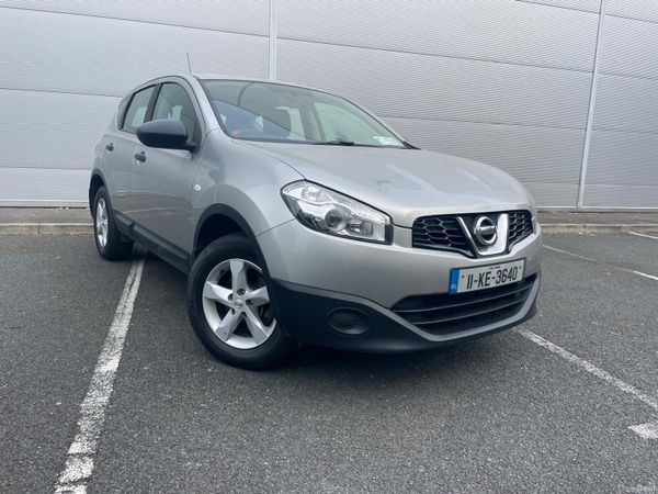 Nissan Qashqai Hatchback, Diesel, 2011, Silver