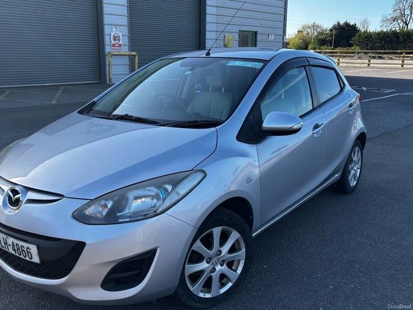 Mazda Demio MPV, Petrol, 2012, Silver