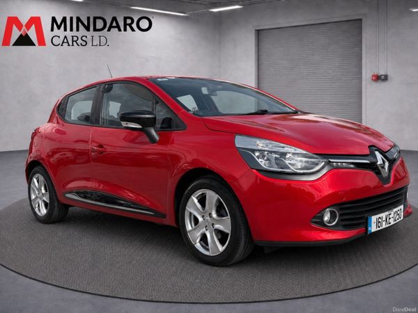 Renault Clio Hatchback, Petrol, 2016, Red