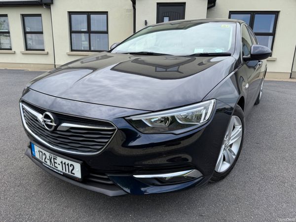 Opel Insignia Hatchback, Diesel, 2017, Blue