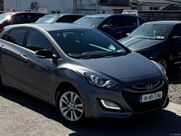 Hyundai i30 Hatchback, Petrol, 2014, Grey