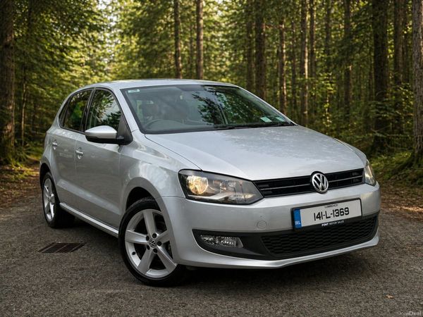 Volkswagen Polo Hatchback, Petrol, 2014, Silver