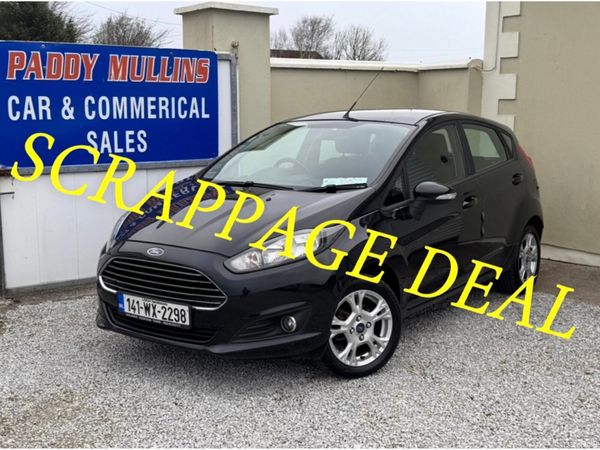 Ford Fiesta Hatchback, Petrol, 2014, Black