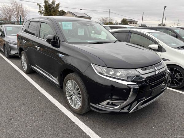 Mitsubishi Outlander SUV, Petrol Plug-in Hybrid, 2019, Black