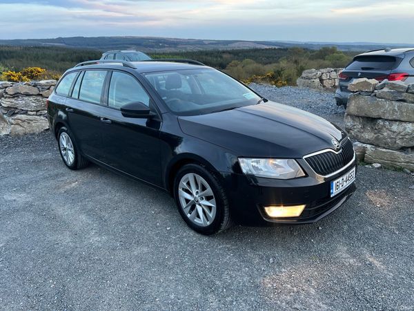 Skoda Octavia Estate, Diesel, 2016, Black