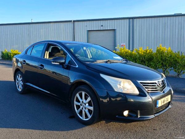 Toyota Avensis Saloon, Diesel, 2011, Grey