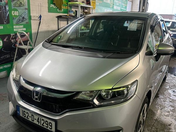 Honda Fit Hatchback, Hybrid, 2016, Silver