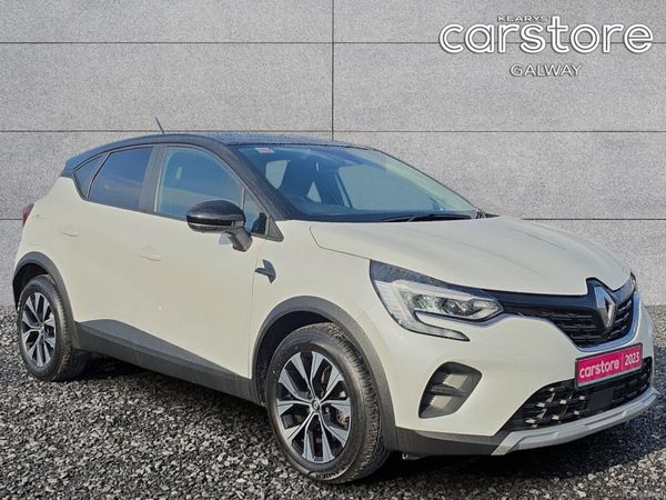 Renault Captur Hatchback, Petrol, 2023, White