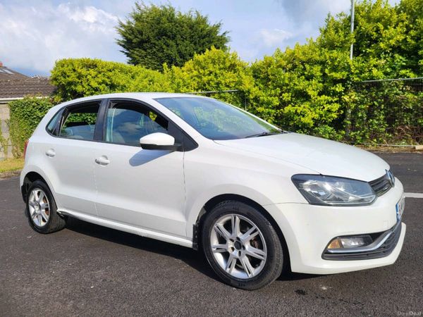 Volkswagen Polo Hatchback, Diesel, 2015, White