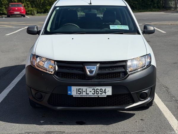 Dacia Sandero Hatchback, Petrol, 2015, White