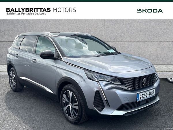 Peugeot 5008 MPV, Diesel, 2023, Grey