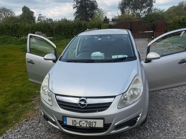 Opel Corsa Hatchback, Petrol, 2010, Silver