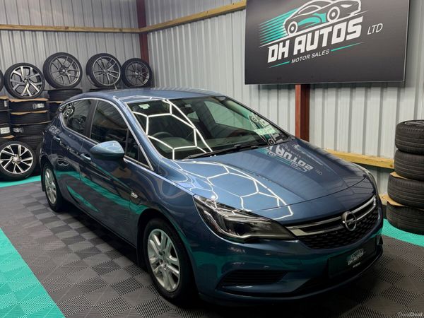 Opel Astra Hatchback, Diesel, 2017, Blue
