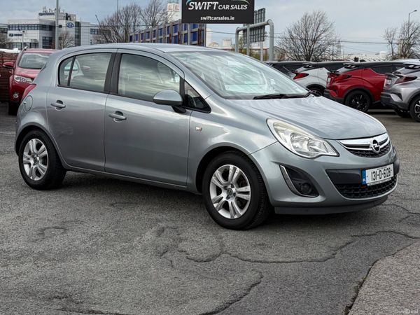 Opel Corsa Hatchback, Petrol, 2013, Silver