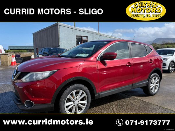 Nissan Qashqai Hatchback, Diesel, 2016, Red