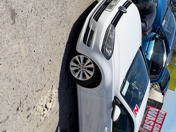 Volkswagen Golf Hatchback, Petrol, 2014, White
