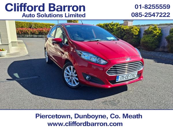 Ford Fiesta Hatchback, Petrol, 2017, Red