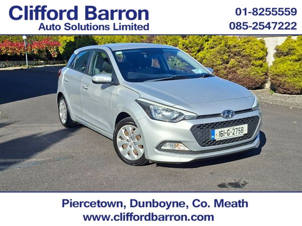 Hyundai i20 Hatchback, Petrol, 2016, Silver