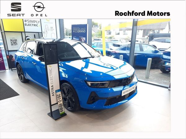 Opel Astra Hatchback, Electric, 2026, Blue