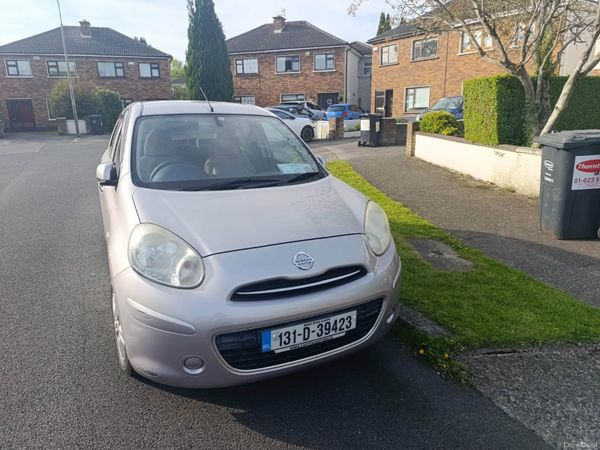 Nissan March Hatchback, Petrol, 2013, Pink
