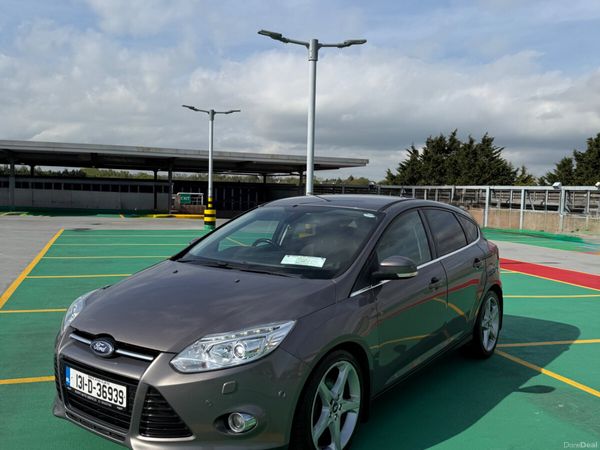 Ford Focus Hatchback, Diesel, 2013, Brown