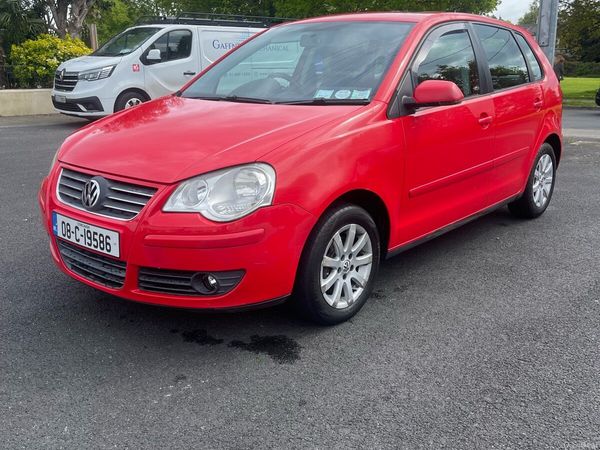 Volkswagen Polo Hatchback, Petrol, 2008, Red