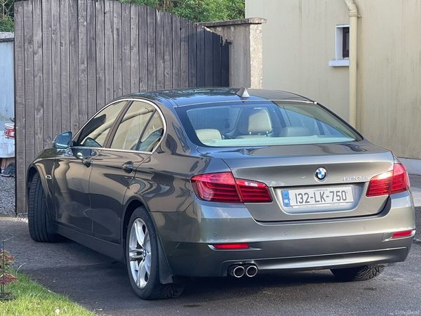 BMW 5-Series Saloon, Diesel, 2013, Grey