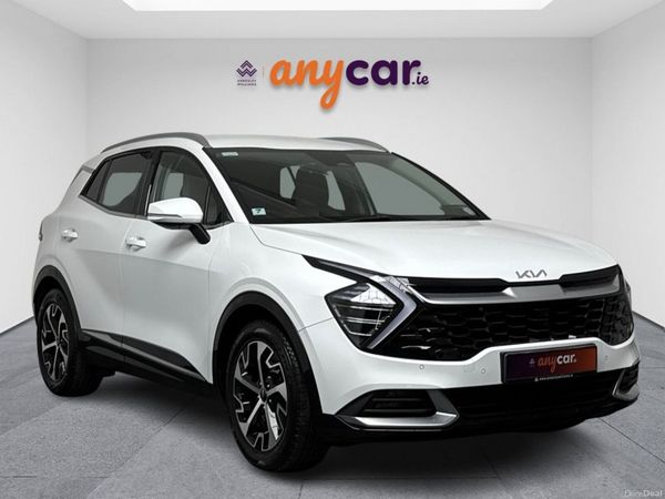 Kia Sportage MPV, Diesel, 2023, White