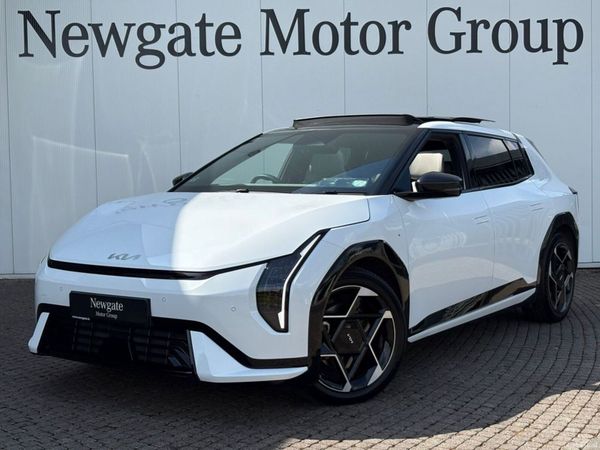 Kia EV4 Hatchback, Electric, 2025, White