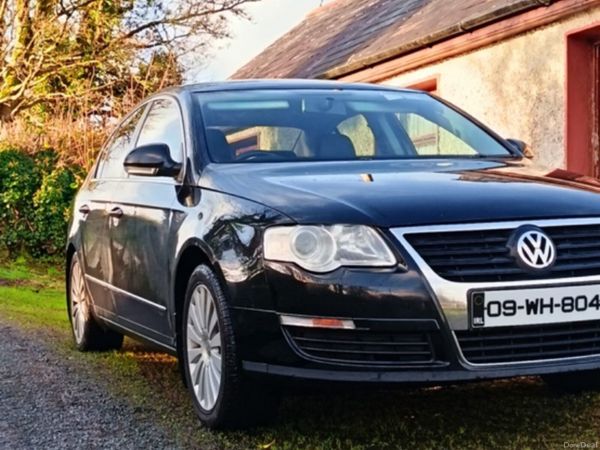 Volkswagen Passat Saloon, Diesel, 2009, Black