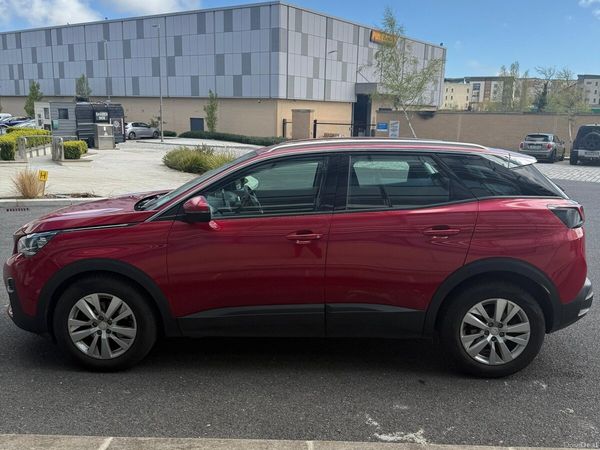 Peugeot 3008 MPV, Diesel, 2018, Red