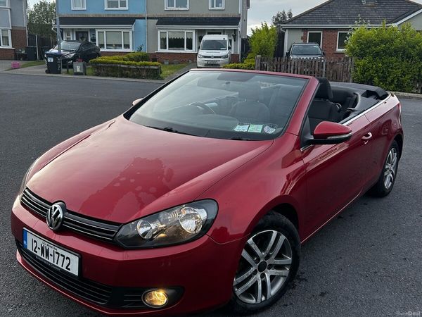 Volkswagen Golf Convertible, Petrol, 2012, Red